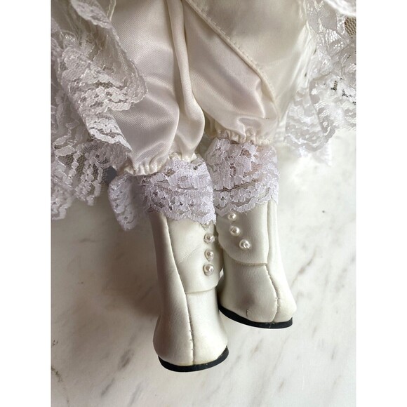 BRIDE Porcelain Doll Wedding Dress Veil Flowers Blonde Hair Blue Eyes Boots 17in - Picture 5 of 5